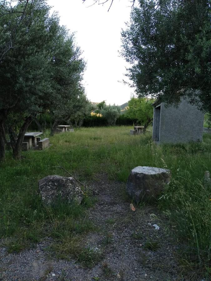 Casa De Amparo Y Jose Manuel ξενώνας Pavies Εξωτερικό φωτογραφία